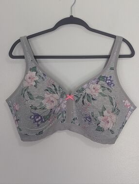 Cacique 42DDD Gray Floral Lightly Lined No Wire Bra